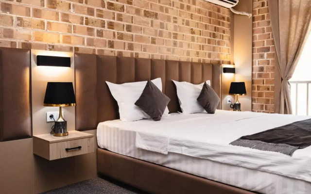 Art Air Hotel