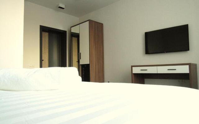 78 Kafe Hotel
