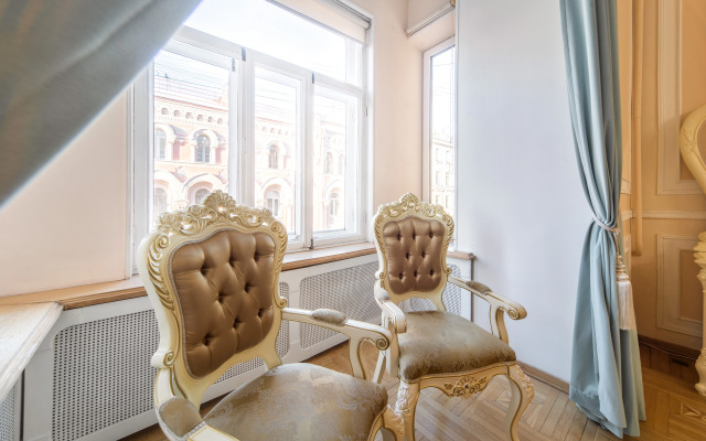 Квартира на Рубинштейна 4