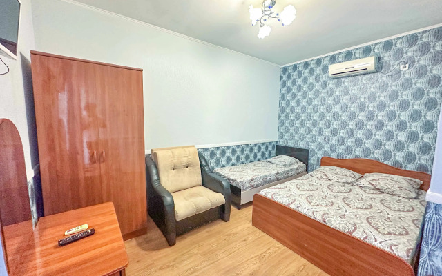 Апартаменты Адлер, Чкалова улица, д.71  №5 «Альфагид»