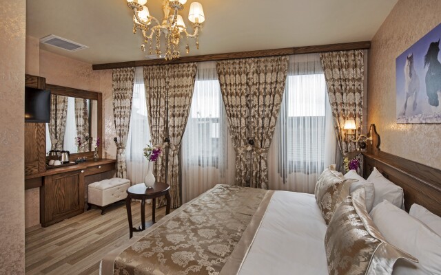 Perapolis Hotel