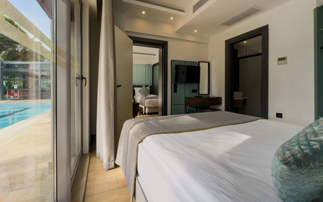 Отель Leaf Port Boutique