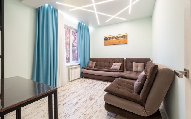 U Morya S Basseinom v Zhk Solnechniy apt31 Apartment