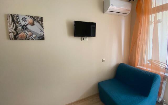 Verhnyaa Doroga 151/4 Apartments
