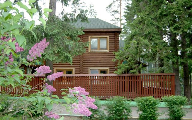 Pokrovskoe Park-Hotel