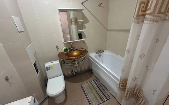 1 Komnatnaya Na Ulice Geologorazvedchikov 44A Flat