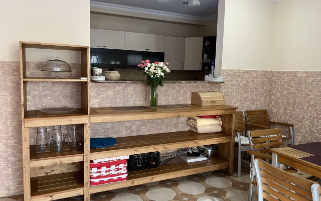 Sezonnyy Otelj Maks Hotel