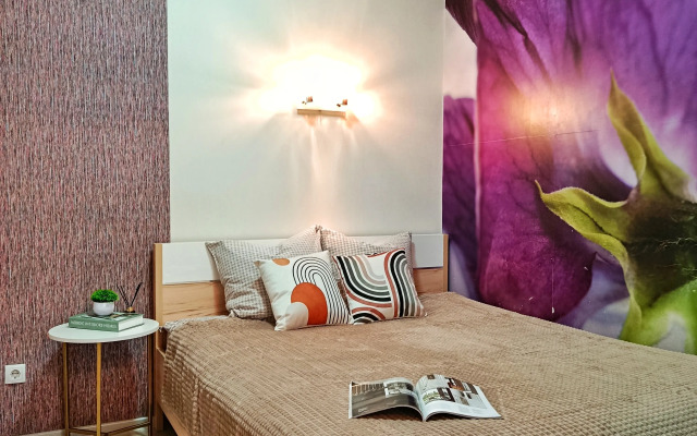 Квартира на Ураева 10