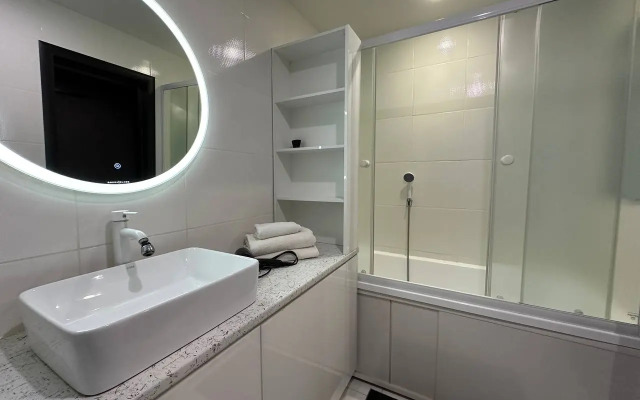 Odnokomnatnaya 40 Let Pobedy 5a Flat