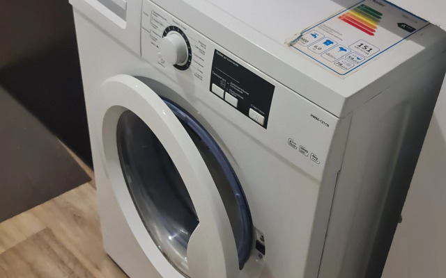 Studiya u Zhd Vokzala i Allei Geroyev Apartments