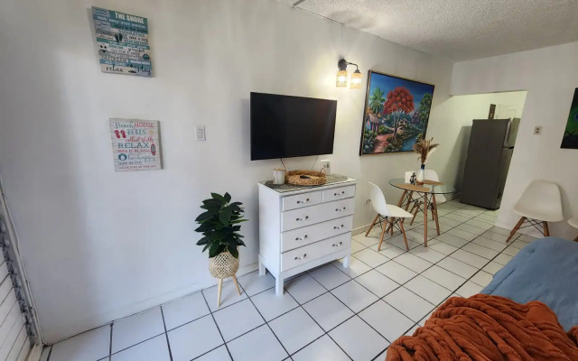 Chrisanns Beach Resort Apartments
