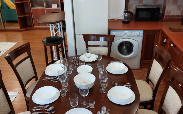 Na Ulitse Nyyutona 53 Flat