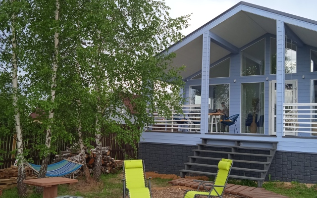 Nebesno-Goluboy Barn Guest House