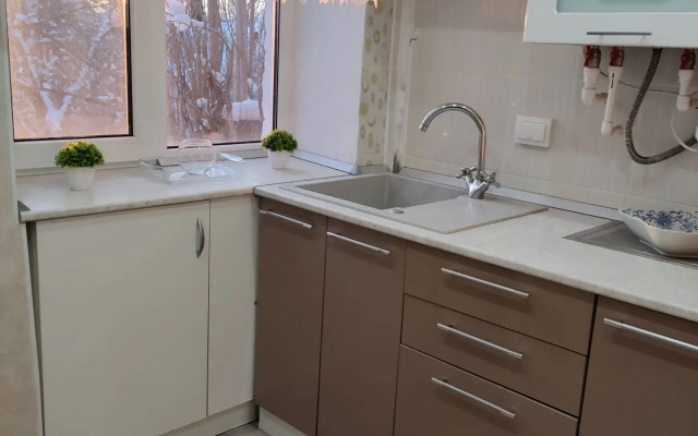 3kh Komnatnaya na Atamanskoy Flat
