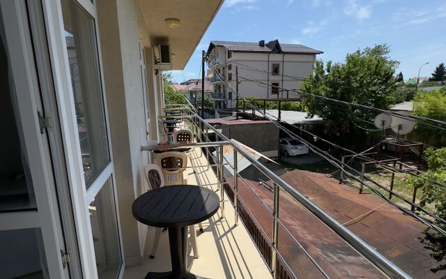 Valensiya Guest House