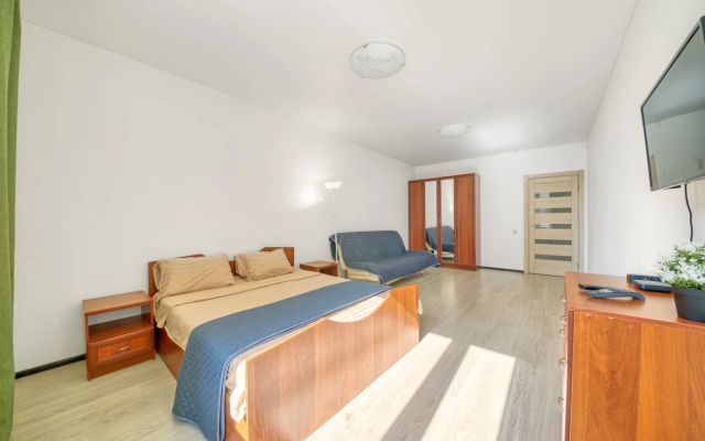 V Tsentre Goroda Flat