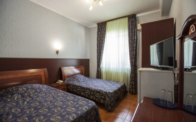 RS-Royal Hotel