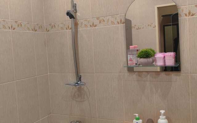 Studiya Vozle Mamaeva Kurgana Flat
