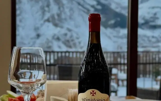 Mountain House Kazbegi Hotel