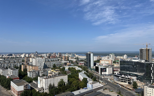 S Panoramnym Vidom Na Gorod Flat