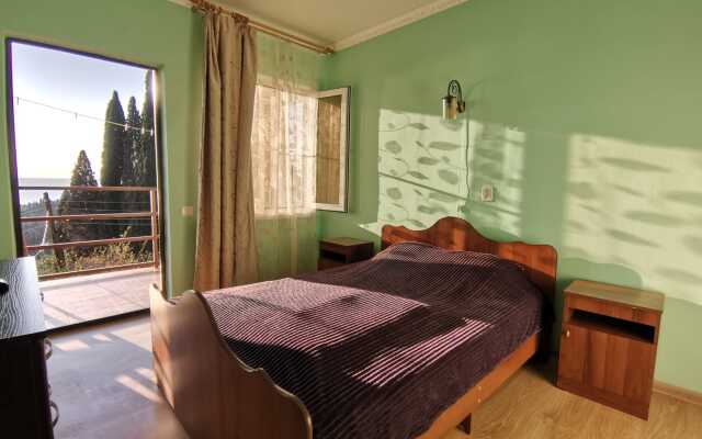 U Monastyirya Apartments