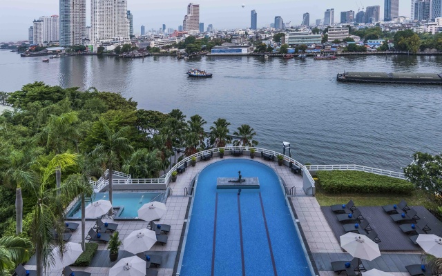 Отель Chatrium Riverside Bangkok