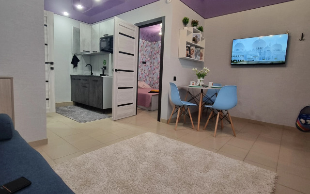 Novye 2 Komnatnye V Centre Neftyanikov  Apartaments