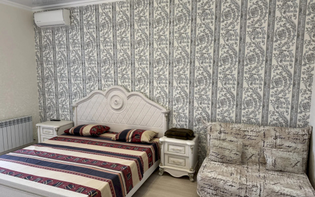 Апартаменты 082 Современная 1-к квартира у моря с видом на горы