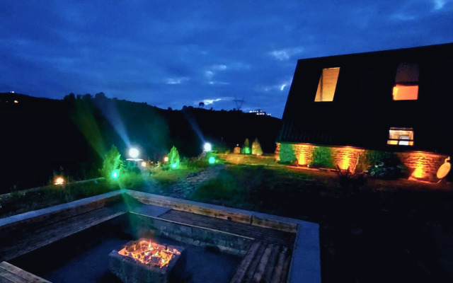 Paradise Valley Bungalow Chalet