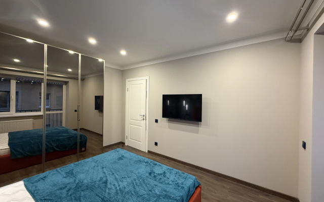 Na Verkhnem Prudu Apartments