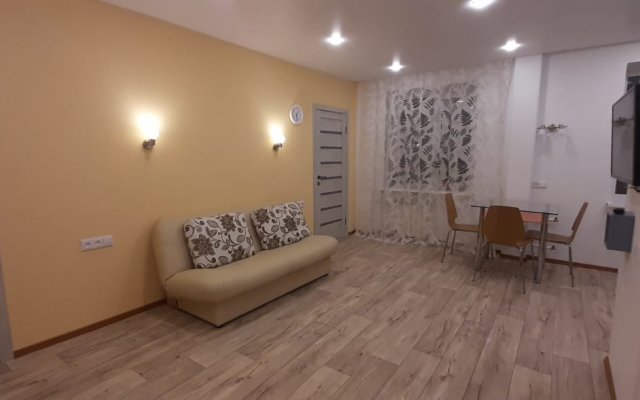 Dobryie Sutki Na 8-E Marta Apartments