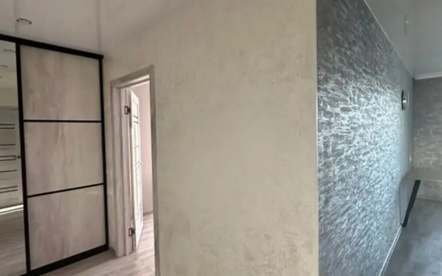 Na Artilleriyskoy 87 Flat