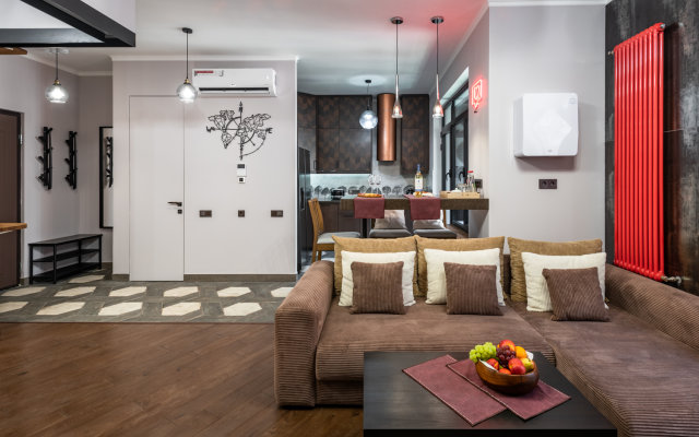 Comfort & Relax Home at Tsarskaya Ploshchad Apartments