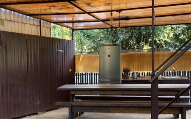 ZyobraHouse Hostel
