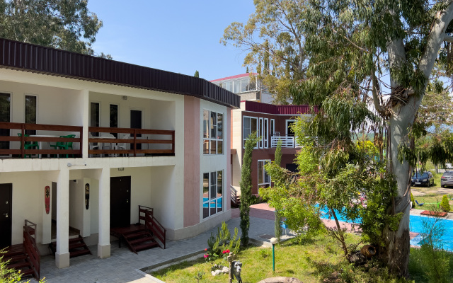 Lazurnyij Bereg Apartments