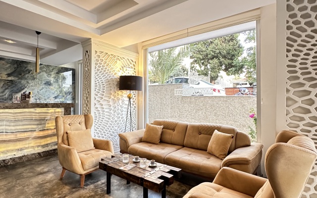Mogons Exclusive Hotel