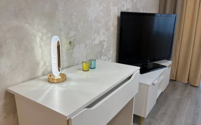 V 10 Minutakh Peshkom Ot Kremlya Flat