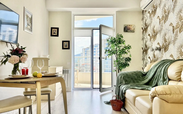 Na Yaltinskoy 12a Apartment