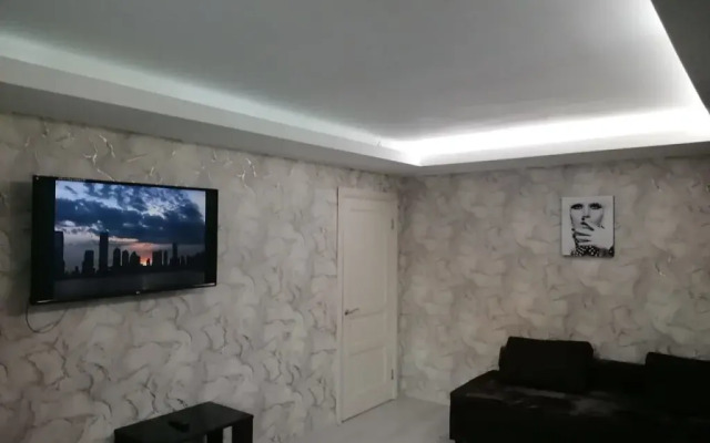 Апартаменты 2х-Квартира 100