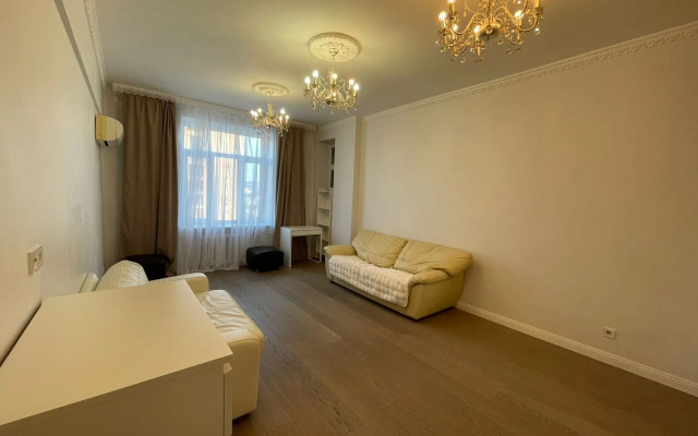 Na Paveletskoy Flat
