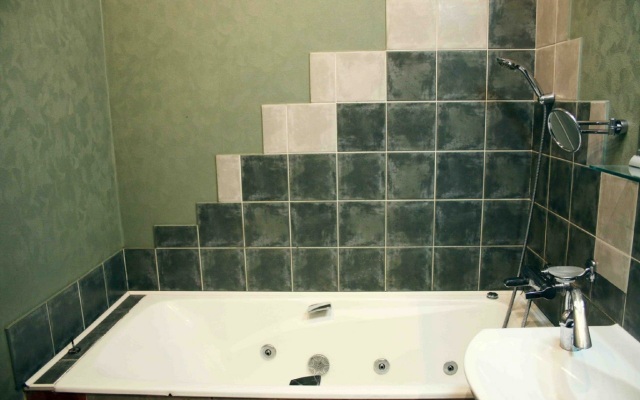 Merkaba Na 4-Sovetskoj Mini-Hotel