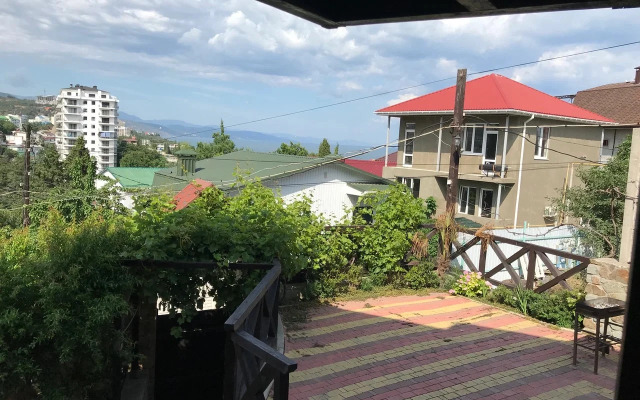 Shale U Morya Guest house