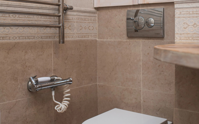 Dvukhetazhnaya Semeyny Uyut Flat