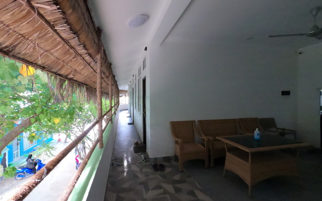 Dhangethi Inn Hotel
