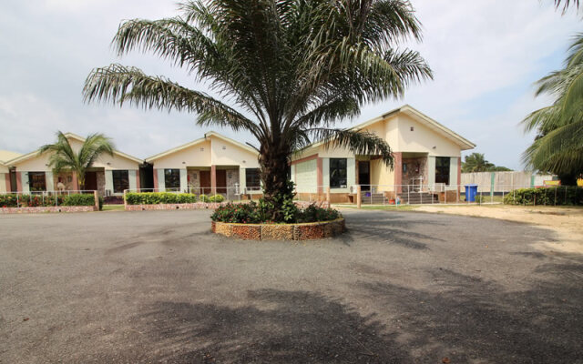 Whispering Palms Hotel and Resort