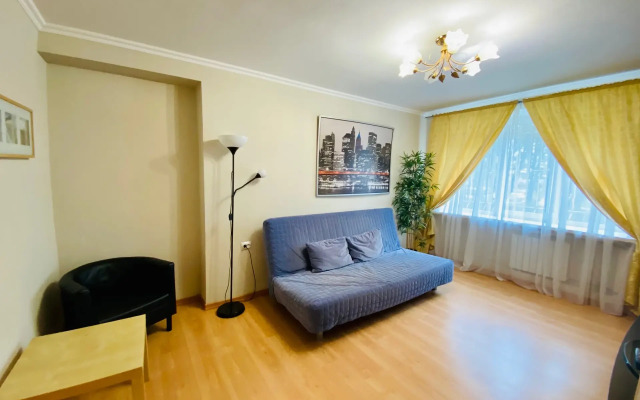 Апартаменты Тихий центр Карла Маркса 7а