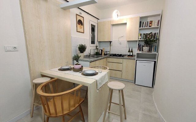 Апартаменты 2BR/2Bath Central Apt, Balcony - Near Hilton