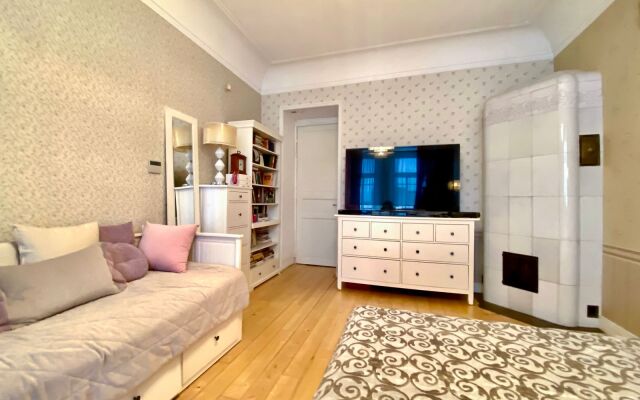 Serebro Moderna Tsentr Apartments