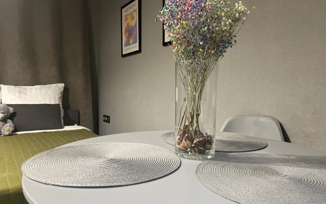 Na Yekaterininskoy Ulitse 122 Flat