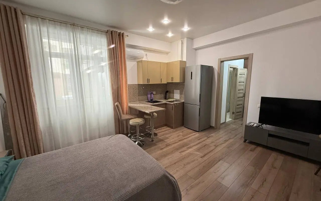 606 Na Krymskoy 89 Apartments